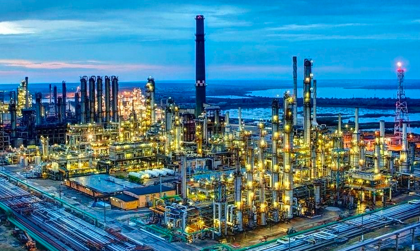 Petromidia Navodari and Vega Ploiesti Refineries will undergo a shutdown period of 20 days 