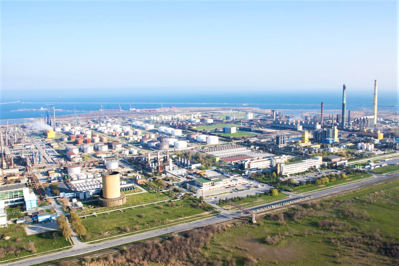 Rompetrol Rafinare has started the general turnaround of Petromidia Refinery